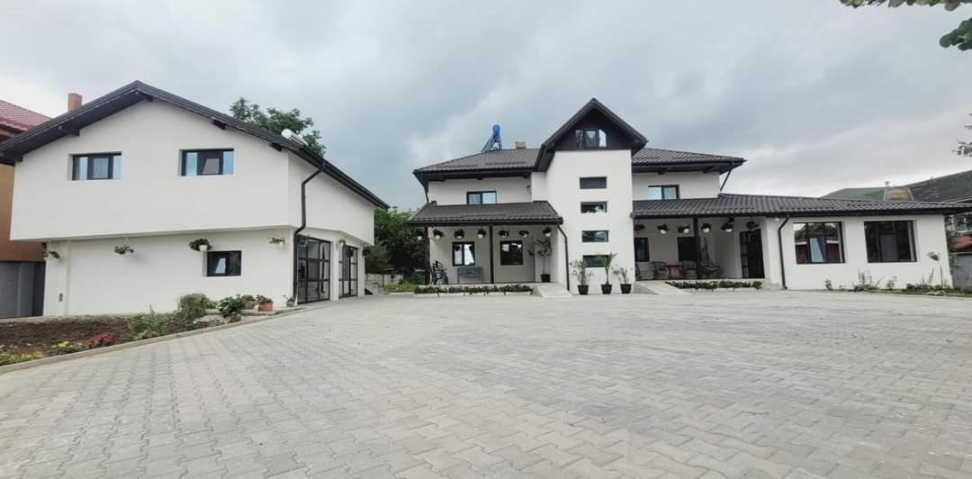 Casa Domneasca Giurgiu Exterior foto